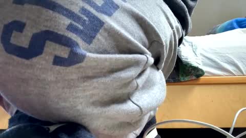 Snapshot of comobailamioso chatting on February 4, 9:17 am comobailamioso online show from February 4, 9:17 am