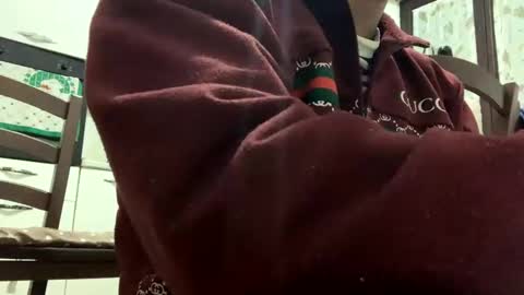 Snapshot of comobailamioso chatting on February 16, 5:26 pm comobailamioso online show from February 16, 5:26 pm