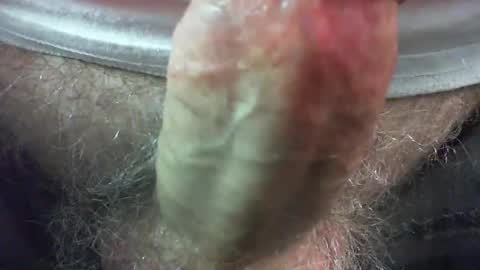 Snapshot of comox1961 chatting on January 4, 12:27 am comox online show from January 4, 12:27 am