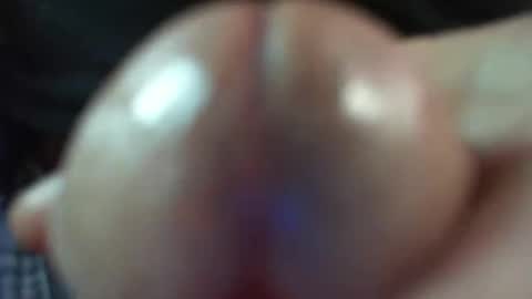 Snapshot of comox1961 chatting on October 2, 1:56 am comox online show from October 2, 1:56 am