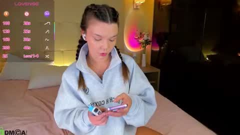 completee_fool online show from November 15, 1:03 am