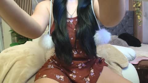 Ariane... online show from April 5, 2:14 pm