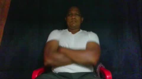 Snapshot of condor087510 chatting on February 19, 3:24 am Miguel online show from February 19, 3:24 am