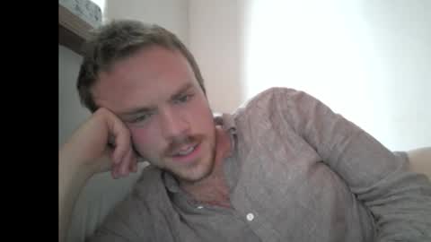 dreamy eyed lover online show from March 15, 5:52 pm