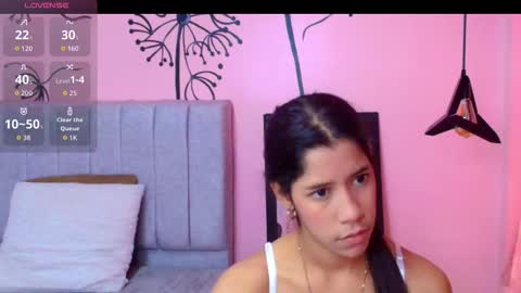 Snapshot of connie_bell chatting on September 18, 5:59 pm C O N N I E online show from September 18, 5:59 pm