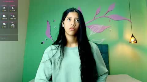 C O N N I E online show from November 8, 7:34 pm