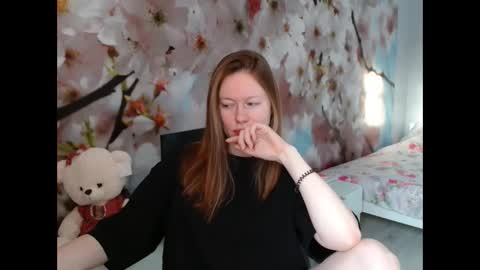 Snapshot of connie_daw chatting on December 9, 5:51 am Connie Daw online show from December 9, 5:51 am