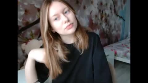 Snapshot of connie_daw chatting on December 12, 5:31 am Connie Daw online show from December 12, 5:31 am