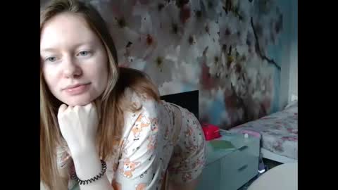 Snapshot of connie_daw chatting on December 15, 4:40 am Connie Daw online show from December 15, 4:40 am