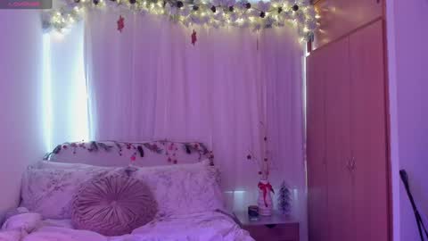 connie    online show from December 13, 4:16 pm