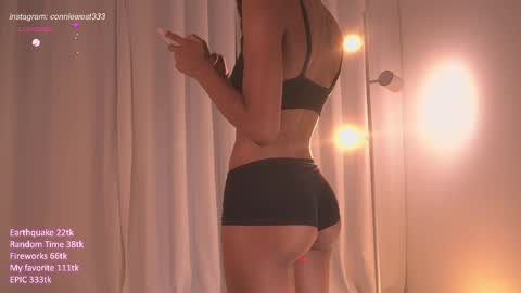   independent model online show from April 23, 11:29 pm