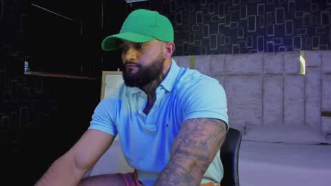 Snapshot of connor_666 chatting on January 26, 12:37 am rusfegui online show from January 26, 12:37 am