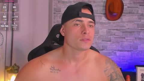 Snapshot of connorsmith_26 chatting on November 18, 12:16 am Connor Smith online show from November 18, 12:16 am