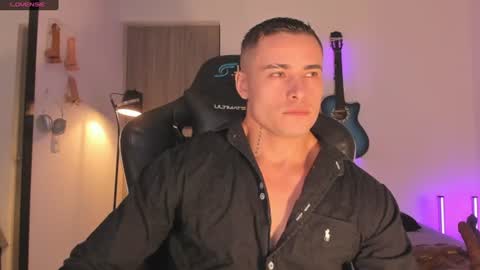 Snapshot of connorsmith_26 chatting on July 11, 12:41 pm Connor Smith online show from July 11, 12:41 pm