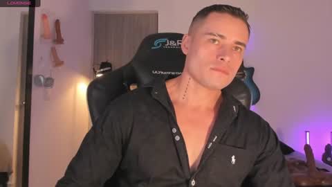 Snapshot of connorsmith_26 chatting on July 18, 8:01 pm Connor Smith online show from July 18, 8:01 pm