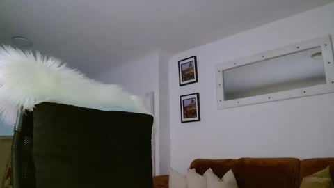 conny online show from April 4, 4:55 am