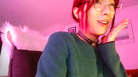 conny online show from April 5, 5:04 am