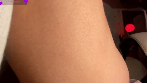 Snapshot of conny_curly chatting on March 5, 4:46 pm Conny online show from March 5, 4:46 pm