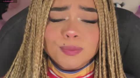 Snapshot of conny_curly chatting on October 13, 1:33 pm Conny online show from October 13, 1:33 pm