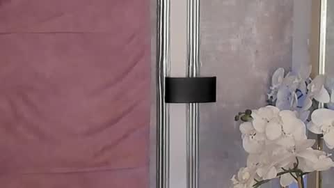 Snapshot of conny_curly chatting on November 11, 1:33 pm Conny online show from November 11, 1:33 pm