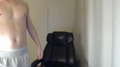 Snapshot of conor_and_chester chatting on September 30, 5:40 pm Conor and Chester online show from September 30, 5:40 pm