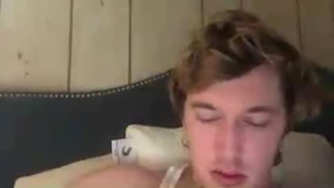 Snapshot of conortho96 chatting on July 15, 10:42 am conortho96 online show from July 15, 10:42 am