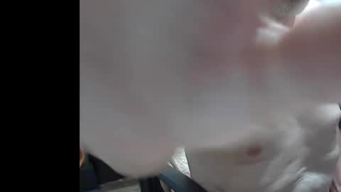 Snapshot of constantbater57 chatting on September 22, 3:30 am conastantbater57 online show from September 22, 3:30 am