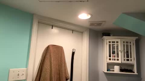 Snapshot of cookie_monster8593 chatting on October 19, 8:20 pm cookie_monster8593 online show from October 19, 8:20 pm