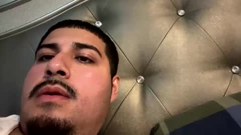 Snapshot of cookie_monster8593 chatting on October 21, 10:10 pm cookie_monster8593 online show from October 21, 10:10 pm