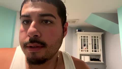 Snapshot of cookie_monster8593 chatting on October 27, 10:03 pm cookie_monster8593 online show from October 27, 10:03 pm