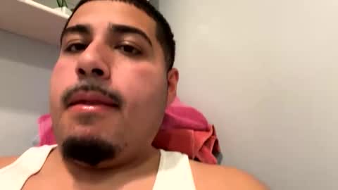 Snapshot of cookie_monster8593 chatting on November 17, 10:37 pm cookie_monster8593 online show from November 17, 10:37 pm