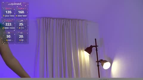 Snapshot of cookielemoon chatting on January 7, 12:24 am Cherri morningstar help me get to 100 thumbs up 3 online show from January 7, 12:24 am