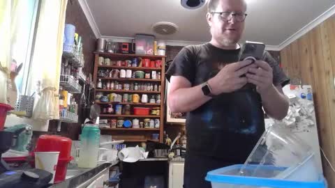 Snapshot of cookieliquor chatting on December 18, 7:58 am Cookie - I do cooking streams occasionally. Next stream online show from December 18, 7:58 am