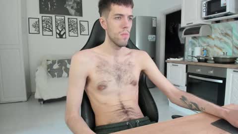 Snapshot of cookies_boys chatting on April 25, 3:09 pm cookies_boys online show from April 25, 3:09 pm