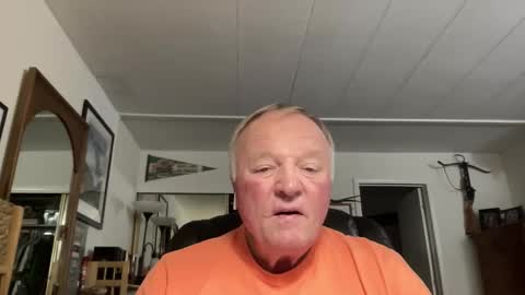 cookoosnest online show from November 3, 4:25 am