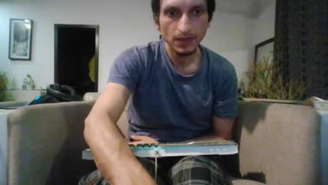 Snapshot of cool2buddies chatting on April 25, 7:44 pm Cool2Buddies online show from April 25, 7:44 pm