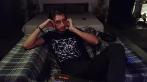 Snapshot of cool2buddies chatting on July 16, 7:09 pm Cool2Buddies online show from July 16, 7:09 pm