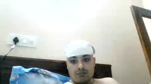 Snapshot of cool_breeze09 chatting on June 17, 11:12 am Cool Breeze09 online show from June 17, 11:12 am
