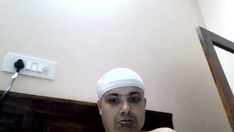 Snapshot of cool_breeze09 chatting on July 3, 11:38 am Cool Breeze09 online show from July 3, 11:38 am