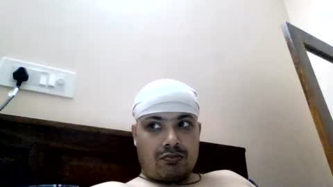 Snapshot of cool_breeze09 chatting on July 7, 8:07 am Cool Breeze09 online show from July 7, 8:07 am