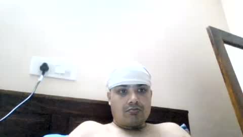 Snapshot of cool_breeze09 chatting on August 7, 9:55 am Cool Breeze09 online show from August 7, 9:55 am