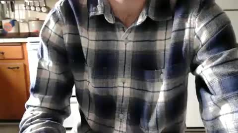 Snapshot of cooldude5432 chatting on January 31, 6:14 pm Cool Dude online show from January 31, 6:14 pm