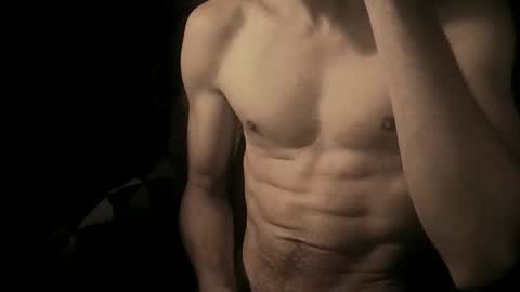 Snapshot of coolmementox chatting on November 15, 4:14 pm ChoveEnArrakis online show from November 15, 4:14 pm