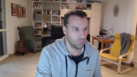 coolnerdguy79 online show from December 16, 8:19 am