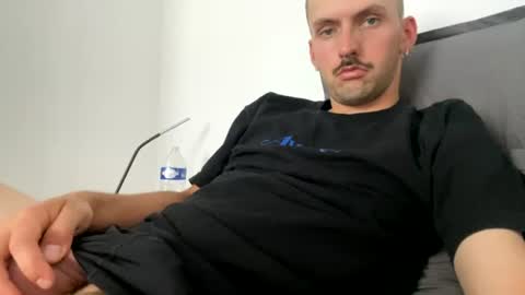 Snapshot of coooocoooo09 chatting on July 19, 3:16 pm coooocoooo09 online show from July 19, 3:16 pm