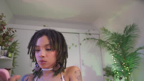 ROSELL 3   online show from March 15, 8:26 pm