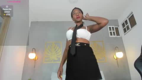 C O R A  L online show from September 30, 2:55 pm