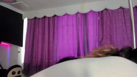 Coral  online show from November 24, 2:06 pm