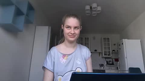 Emma online show from October 19, 10:16 am