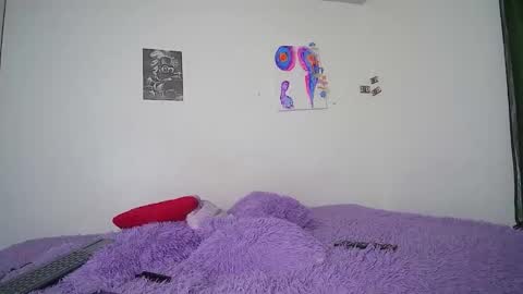 coraline_777 online show from May 26, 5:03 am